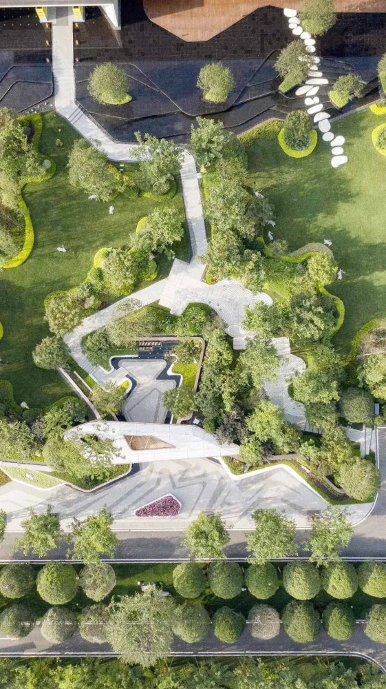 1690187506100266.jpg 1690187506100266.jpg